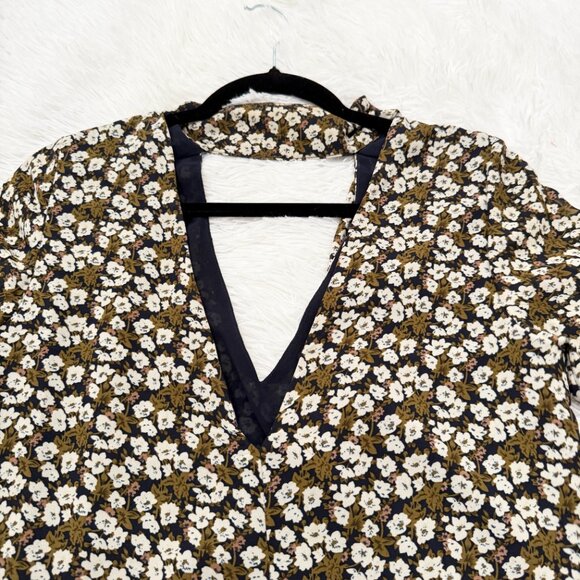 Women Fluter by Dance & Marvel Floral Deep V-neck Blouse in White Mustard Small - Picture 3 of 10